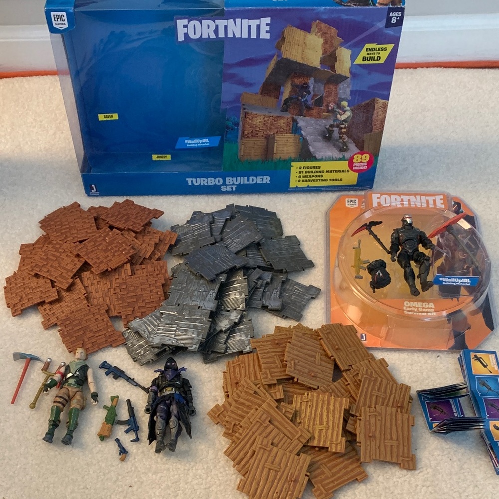 Fortnite Turbo Builder Set and Omega action Figure Lot